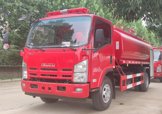 ISUZU 190HP Industrial Fire Truck 4x2 8000L Red Color Multifunctional