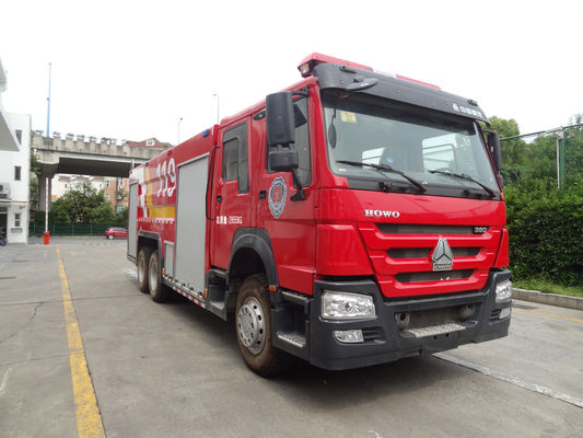 HOWO 6x4 Fire Rescue Vehicle , Large Fire Truck 15000L With Water Foam