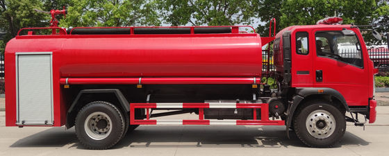 HOWO 118KW Water Tank Fire Truck 4x2 9000L Capacity For Fire Fighting